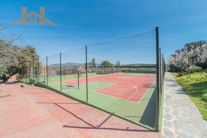 Foto e3fb47c3-284a-49a1-be41-3677352ed773. Casa adosada agencia inmobiliaria zona oficina hogares : en venta: espectacular adosado en la mejor zona de gal en Galapagar