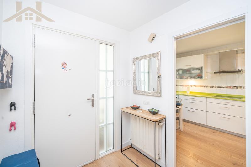 Foto 562299d9-5ef8-4601-a53b-c6c5fec71f4c. Casa adosada chalet adosado en venta en calle guindal en Colmenarejo