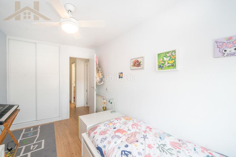 Foto 95433d1b-15f8-410a-ab5f-ccbb1f1ab2cb. Casa adosada chalet adosado en venta en calle guindal en Colmenarejo