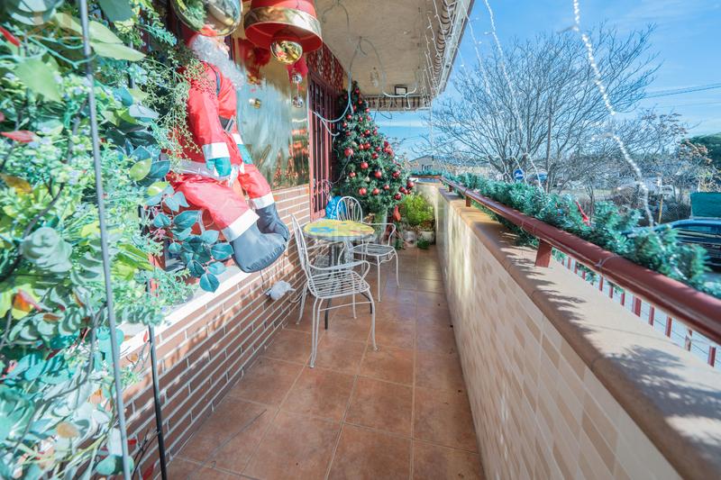 Foto 290d6c45-fd54-4364-82c4-5726c0a0817a. Piso espectacular piso , en Casa Amarilla Galapagar