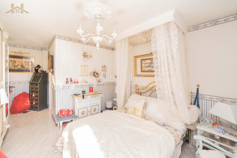 Foto 36ad2e22-06a4-45c2-8705-f79f8a965cea. Piso espectacular piso , en Casa Amarilla Galapagar