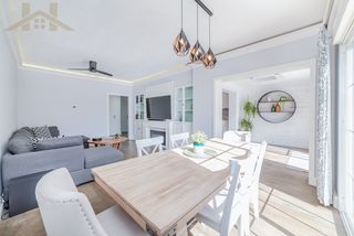 Maison jumelée à Las Lomas. Chalet adosado en venta en calle mar cantábrico