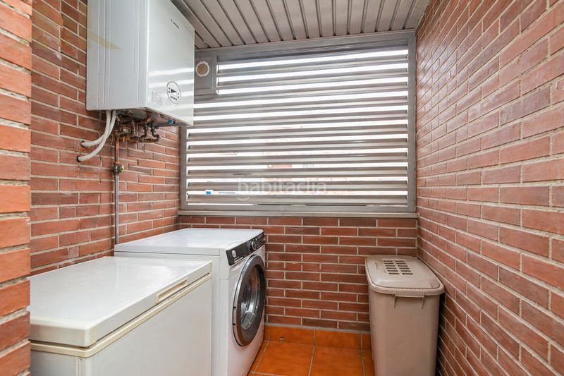 Foto 0bdd9be7-1c9d-48c5-90bb-4cc3579fd1d2. Pis amb calefacció aparcament piscina a El Quiñón Seseña