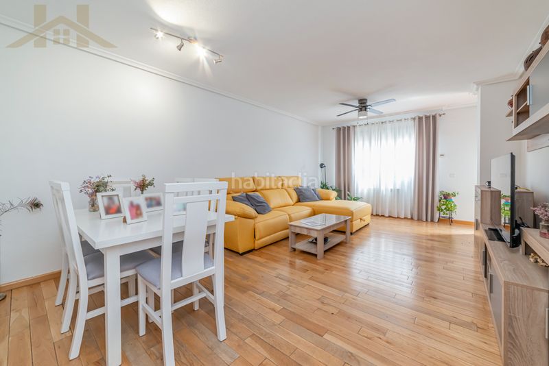 Foto e508759b-ab4e-4a67-bfa8-1c7a1d6cbd94. Pis amb calefacció aparcament piscina a El Quiñón Seseña