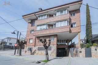 Appartement à Deportivo Galapagar-Los Almendros. Piso en venta en cl pedriza de la 14, deportivo galapagar - los