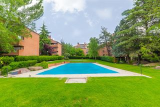 Appartement à La Navata. Piso en venta en molino de la navata, galapagar