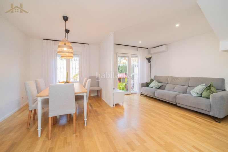 Foto c833d0d4-b500-4f56-8aaf-4aebeb416dbd. Casa adossada amb aparcament a Colmenarejo