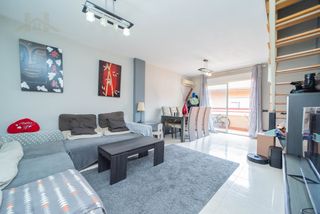 Dúplex en Casa Amarilla. Dúplex en venta en blazquilla