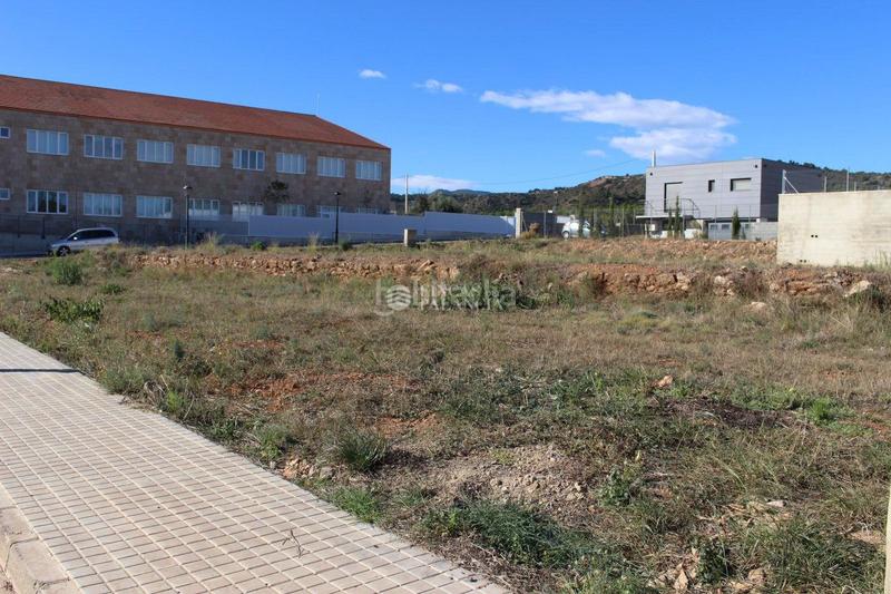 Foto b8e6872b-dfe9-4141-8447-1596b440794a. Terreno residencial en yelto 6 solar en venta en algimia de alfara. en Algímia de Alfara