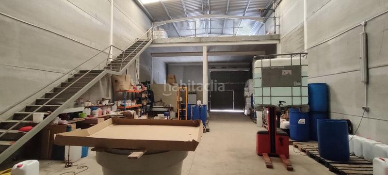 Foto ce56dd05-58d4-475c-af37-577dba06aa00. Nau industrial a Quartell