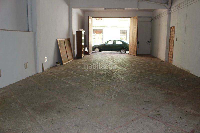 Foto 4c503e5f-61b6-4510-971f-b96e16a60a75. Aparcament cotxe a clara campoamor 9 a Segorbe