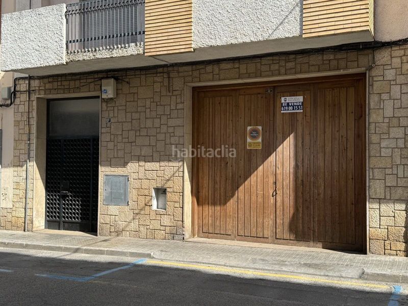 Foto ada5863a-ada8-4592-979e-2e2bd8daa448. Aparcament cotxe a clara campoamor 9 a Segorbe