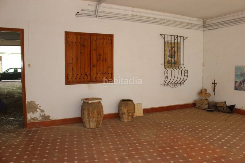 Foto c1c53dc5-d42e-4e51-94b3-8d7faff663bd. Aparcament cotxe a clara campoamor 9 a Segorbe