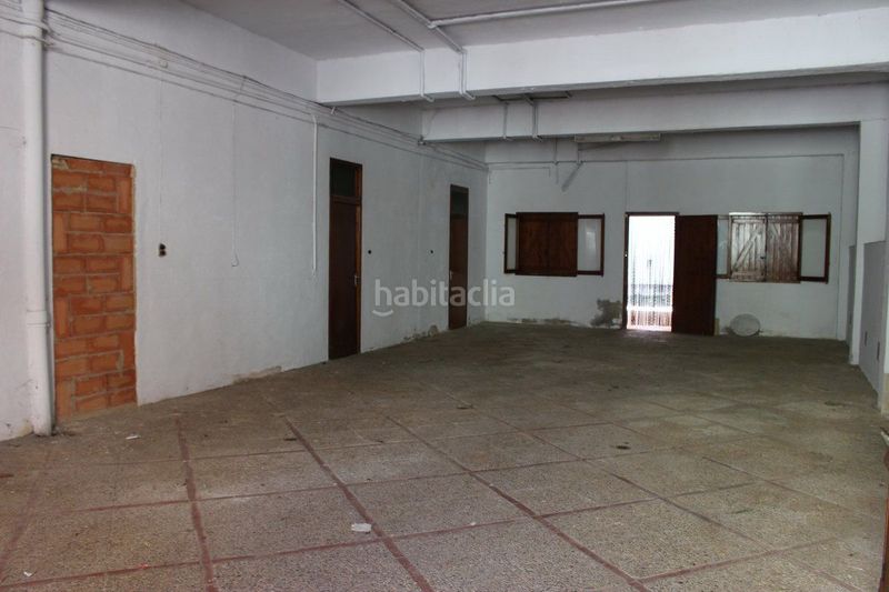 Foto d6d27052-3e18-475b-96b9-f400925bb420. Aparcament cotxe a clara campoamor 9 a Segorbe