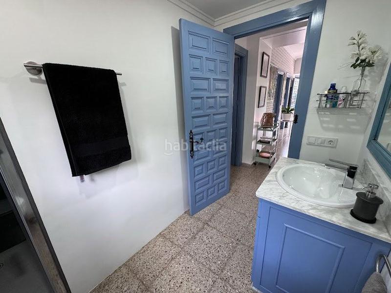 Foto aefb81bc-c85d-44bf-90ba-fff1cb8fc16d. Chalet avec parking piscine dans Albalat dels Tarongers