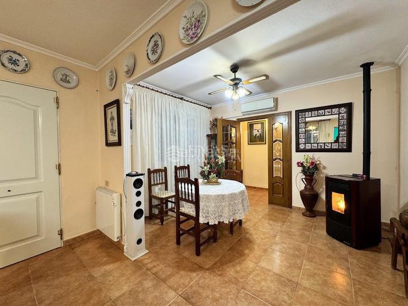 Foto 3a9e8f13-b742-427d-ae6b-f52f56052092. Xalet amb calefacció aparcament piscina a Doctor Palos - Alto Palancia Sagunt