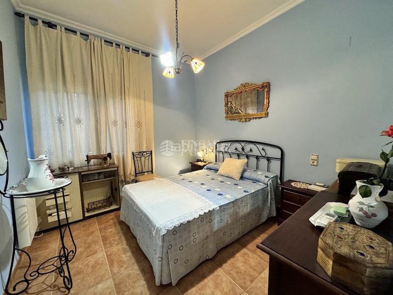 Foto a3d98799-f88e-4339-bfc3-7da16209a66e. Xalet amb calefacció aparcament piscina a Doctor Palos - Alto Palancia Sagunt