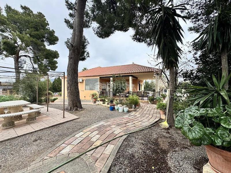 Foto d8bba9d2-8b0f-4f95-b3ca-58567f2222e7. Xalet amb calefacció aparcament piscina a Doctor Palos - Alto Palancia Sagunt