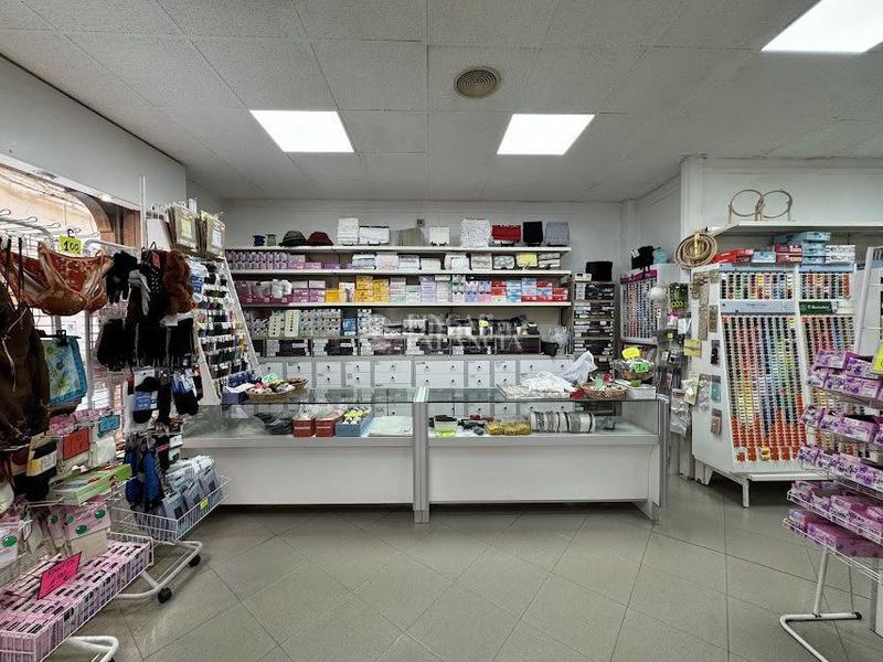 Foto b6bcf55e-6540-4f3a-a5eb-4fdc48b5a2ce. Edifici a durango 1 a Segorbe