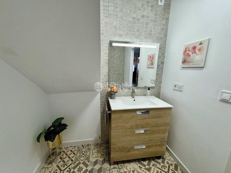 Foto bc3494a5-1f16-44c7-9d43-ca6f6ae6fcaa. Casa amb calefacció a Moncada