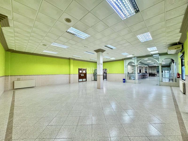 Foto 36a356b2-d254-451f-b76f-1bcabacfd8a5. Affitto locale commerciale in carretera 19 in Barracas