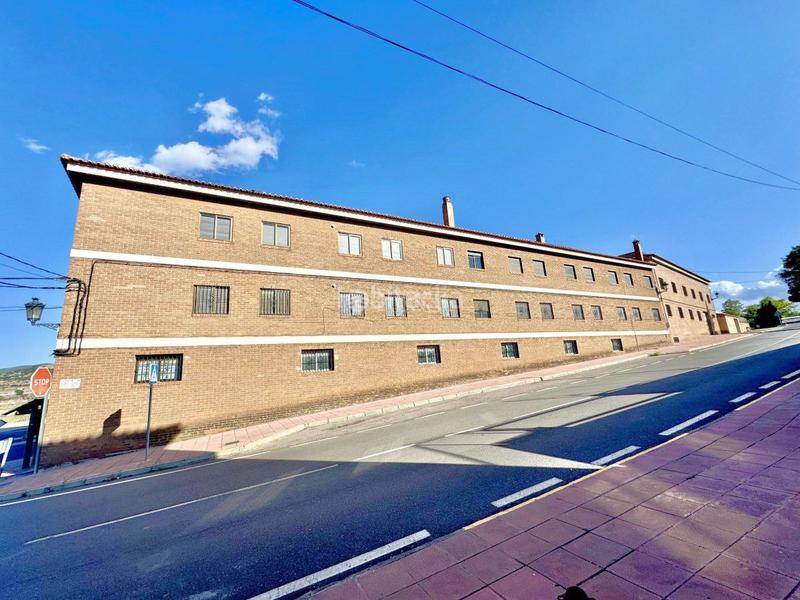 Foto 84cff2a1-9af7-46fc-9879-17f03074f3d7. Affitto locale commerciale in carretera 19 in Barracas