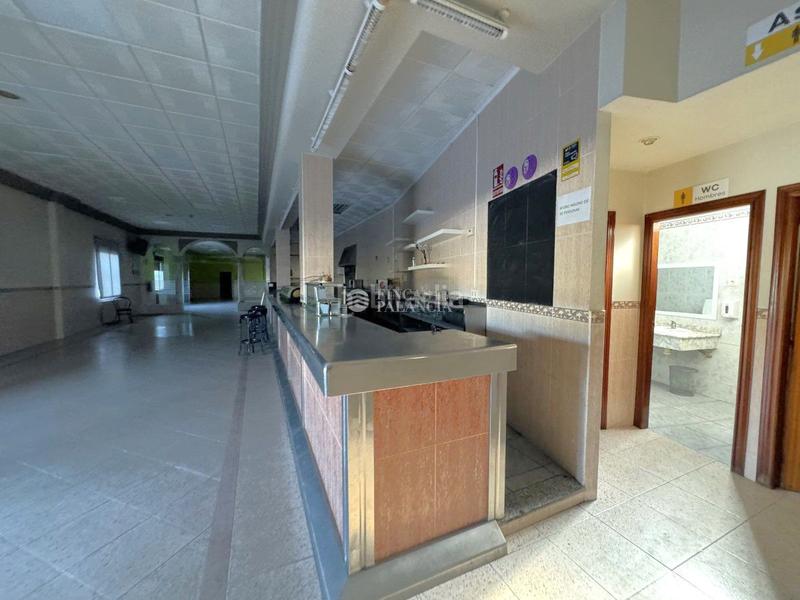 Foto aeca4ed7-67e4-4e15-bd37-6d582ea28a91. Affitto locale commerciale in carretera 19 in Barracas