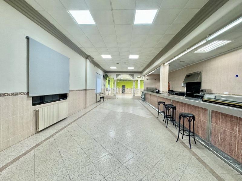 Foto b37a0268-b8c1-450b-abdb-8b18aefb9697. Affitto locale commerciale in carretera 19 in Barracas