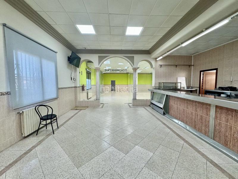 Foto c93011c6-2db4-4273-a5e0-7c9b91937fd1. Affitto locale commerciale in carretera 19 in Barracas