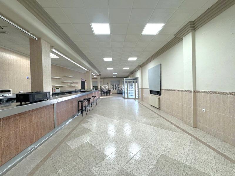 Foto cd77665e-70a7-4350-9117-4da3dba889ba. Affitto locale commerciale in carretera 19 in Barracas