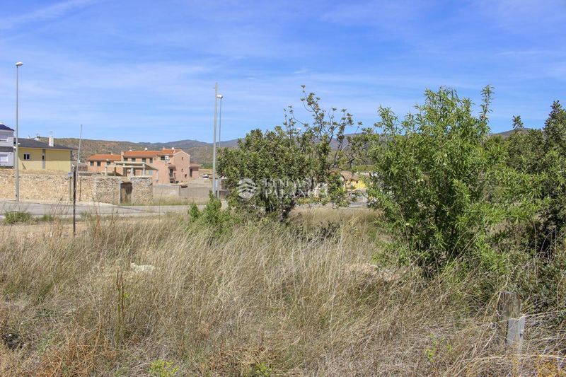 Foto 42c385d6-885f-412b-9859-e4fd875f9fa4. Terreno residencial en jerica 1 solar en venta . en Soneja