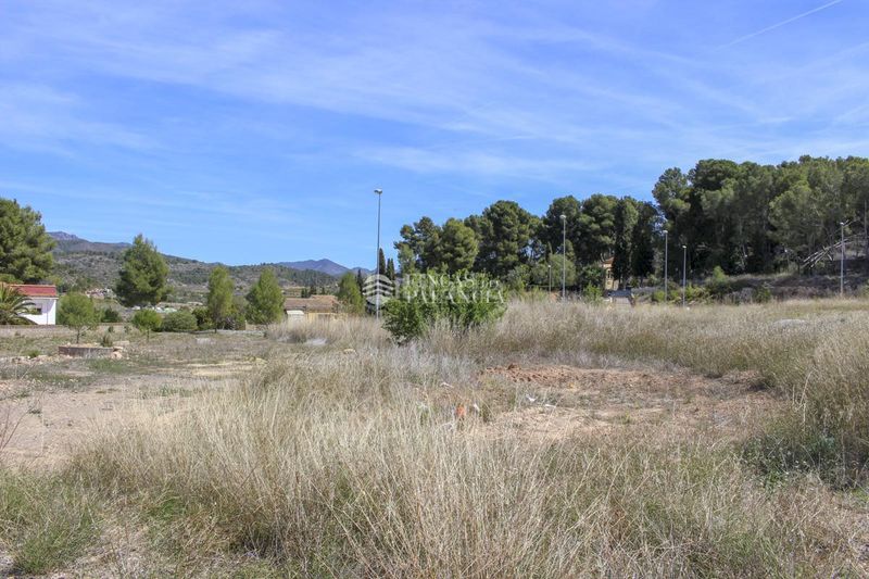 Foto 92cf834b-58cd-4c1a-8f60-9d05a05f31c5. Terreno residencial en jerica 1 solar en venta . en Soneja