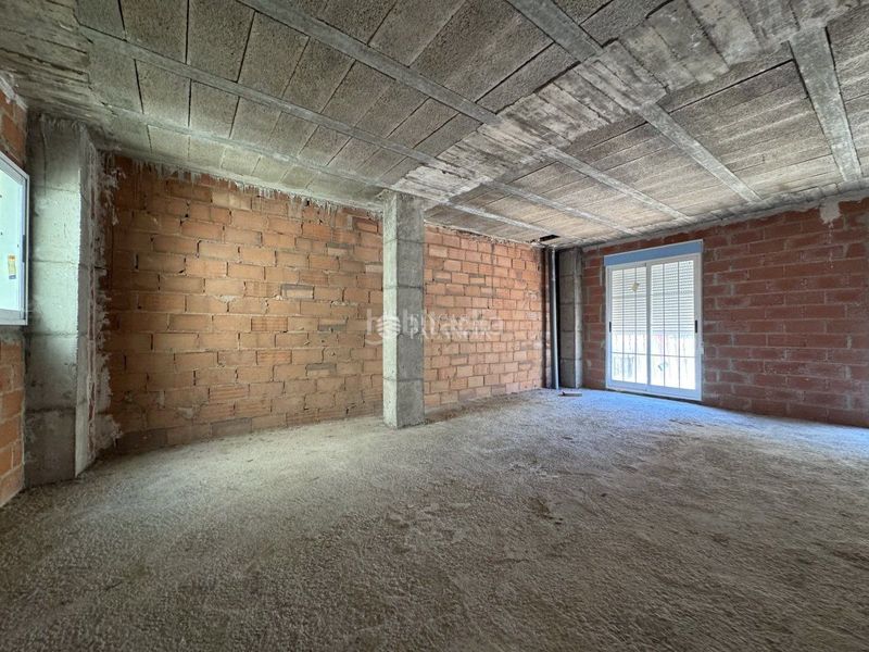 Foto c077fe7c-516c-48df-ade8-f204595b9978. Casa amb aparcament a Geldo