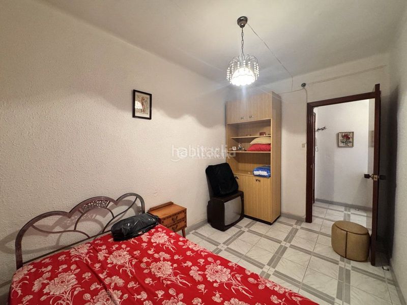 Foto b1539f89-0718-41c7-aa38-1d9a7a8e682a. Pis a Nuevo Centro Sagunt