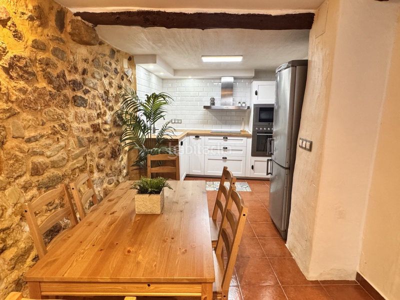 Foto 4bfc5bce-9770-415e-8543-60fd85757584. Casa amb calefacció a Geldo