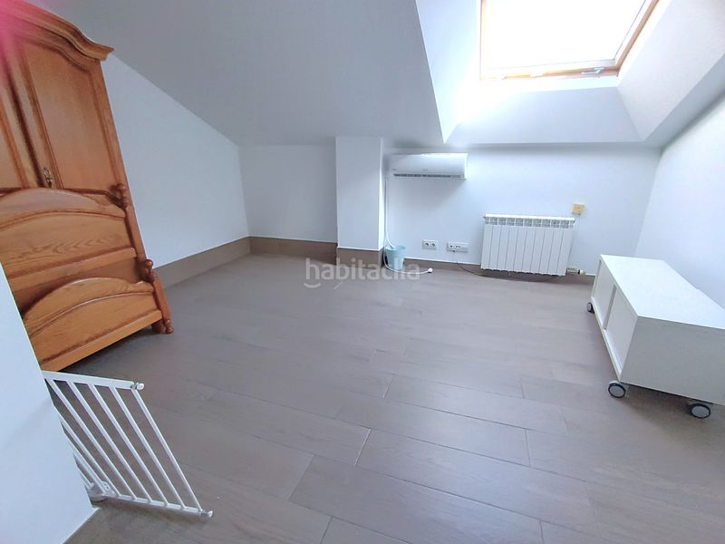 Foto ab490630-75d5-4606-94f3-311d5481766e. Dúplex amb calefacció aparcament a Numancia de la Sagra