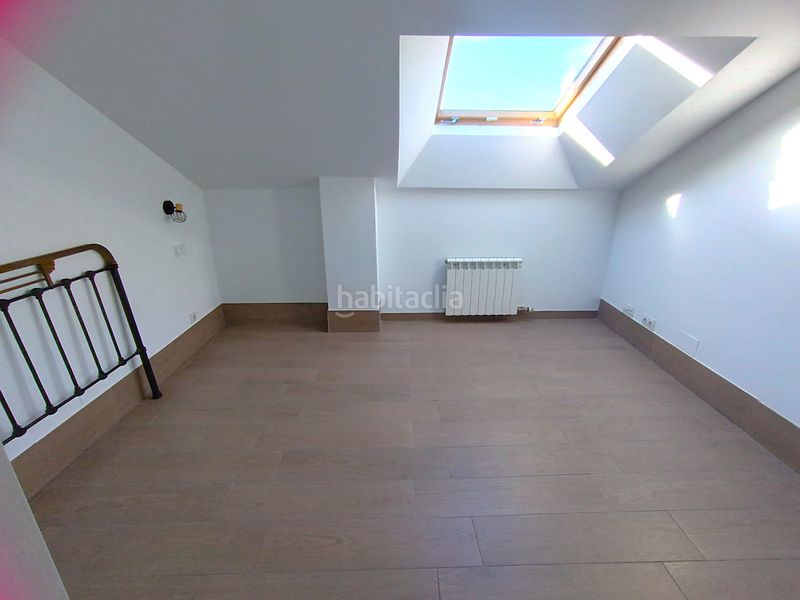 Foto 3a3f57c0-093a-4cdc-a08e-85662f8f5d65. Dúplex amb calefacció aparcament a Numancia de la Sagra