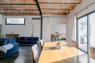 Location Appartement  Calle oriente de asturias. Vivienda premium en entorno tranquilo y estratégico
