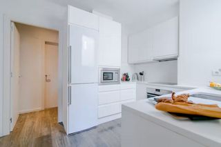 Location Appartement  Paseo de sagasta. Residencia elegante en una de las mejores zonas