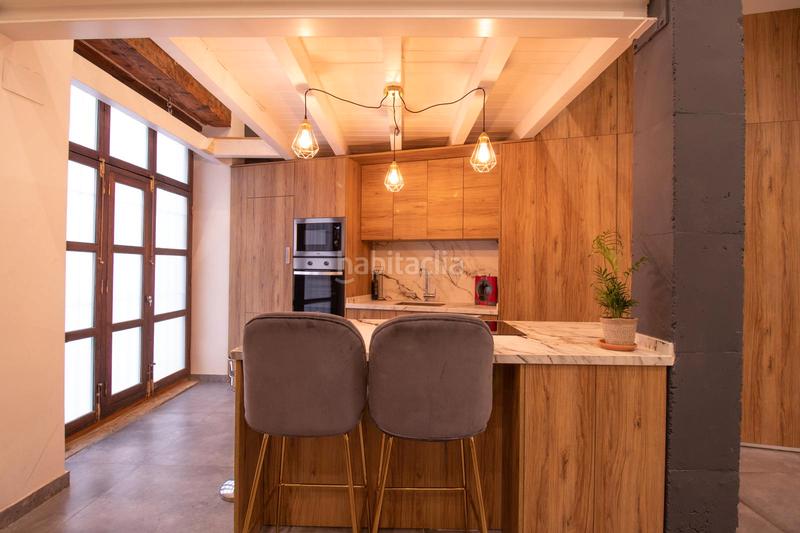 Foto d22001f2-0f0b-4182-8e3e-9a8dcfeaf84c. Business premise in El Carme Valencia