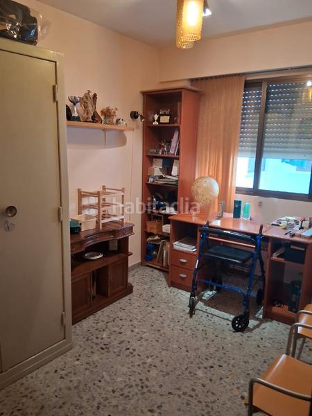 Foto 5c10f6e1-41bc-490b-9b5b-489f49da1771. Pis amb aparcament a La Torre Valencia