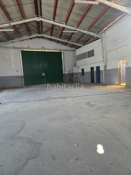 Foto 4f6213a9-1ea9-4d04-ad46-bf73dbcca0fc. Nau industrial a Cárcer