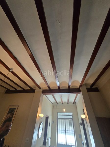 Foto d1efd366-88ea-49e6-8b3f-252746274050. Casa adossada a Antella