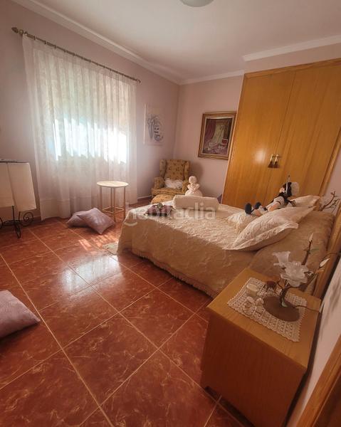 Foto dabdcd76-6504-476f-aaa8-1e2ce7166cea. Casa adossada amb xemeneia aparcament a Antella