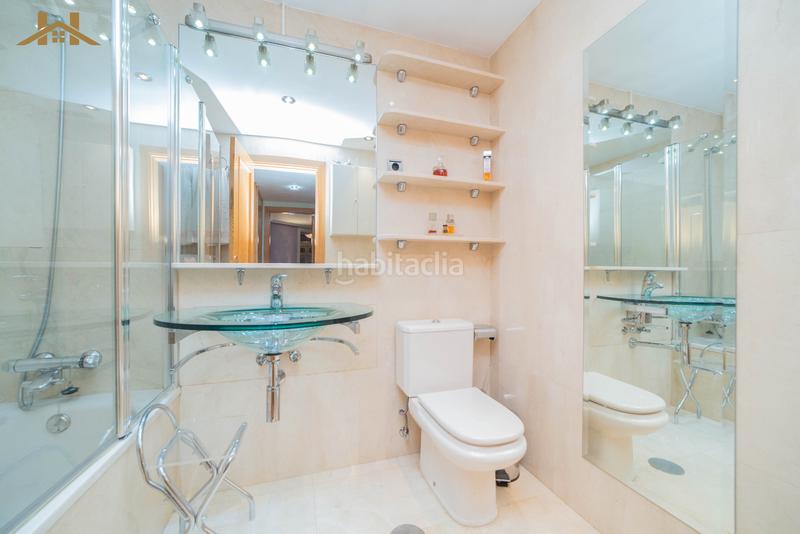 Foto 4973bfe9-035f-4841-b576-6b0a1863f6af. Flat with heating parking pool in Monte el Pilar Majadahonda