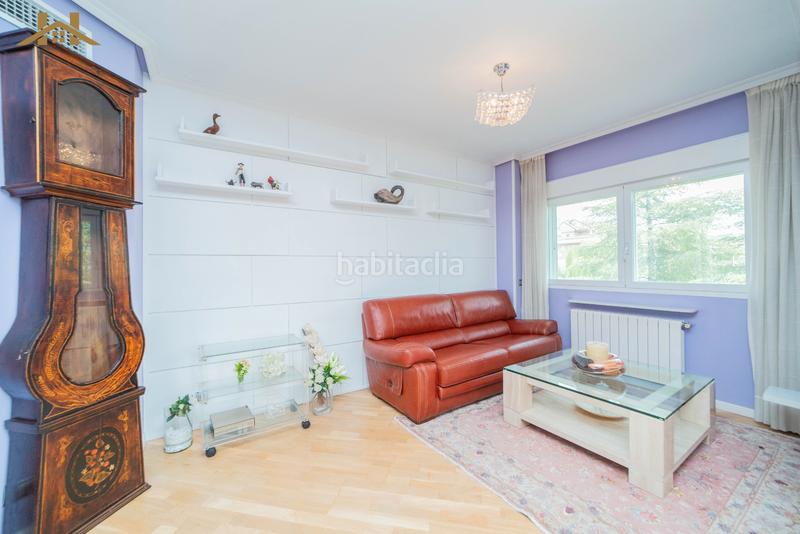 Foto 6573669a-0ce9-478e-914d-285c0b60cbe3. Flat with heating parking pool in Monte el Pilar Majadahonda