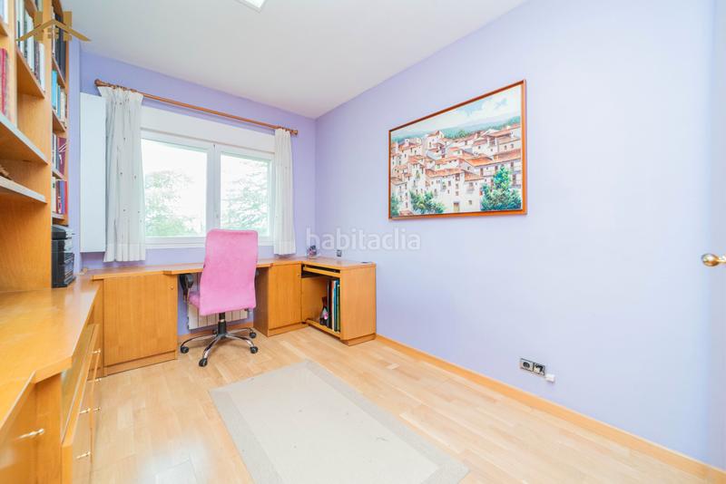 Foto b86fae17-8e7e-4f0b-a6d5-aed28d726770. Flat with heating parking pool in Monte el Pilar Majadahonda