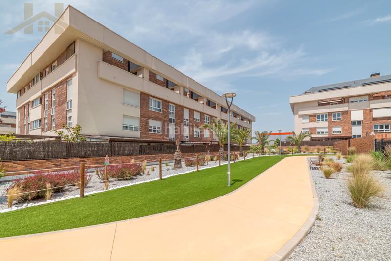 Foto b7ab715e-f143-493b-b7c8-c12f234d782c. Flat with heating parking pool in Los Satélites-Roza Martín Majadahonda