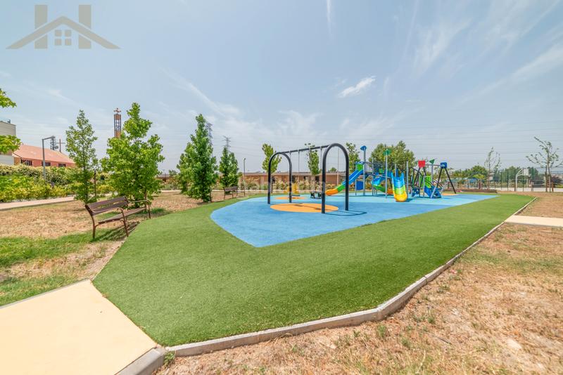 Foto 56b83ff8-b7d2-46a0-b26d-ec233ff021e5. Pis amb calefacció aparcament piscina a Los Satélites-Roza Martín Majadahonda