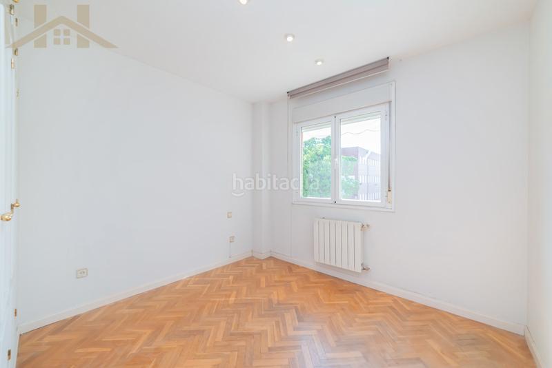 Foto 767a95bb-7649-413c-bb54-064b42b7caa5. Casa adossada amb calefacció aparcament piscina a Majadahonda